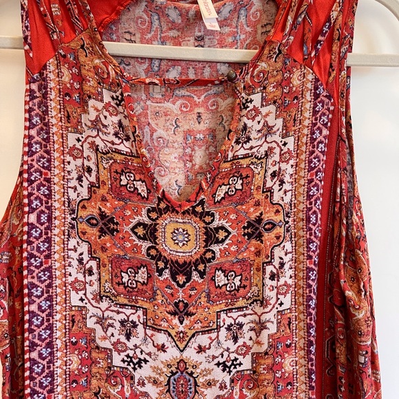 Summer dress - Picture 2 of 3